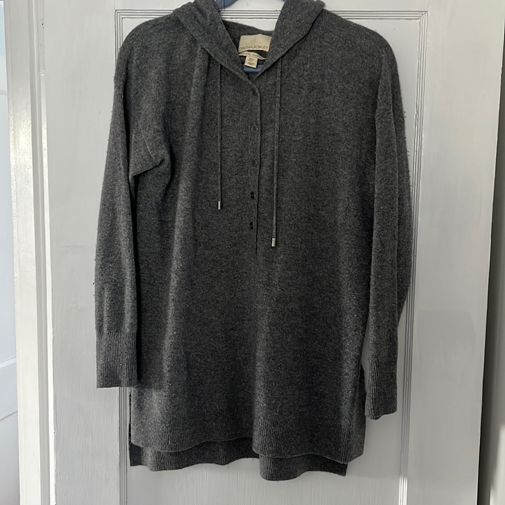 Cashmere sweater
